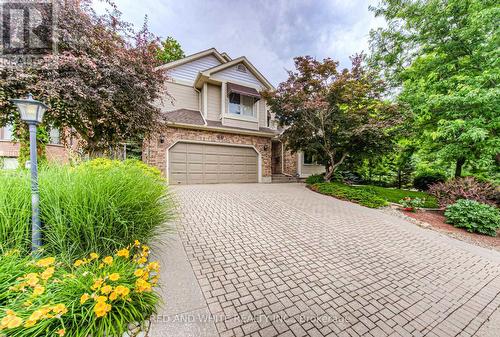 2 Morningview Place, Kitchener, ON - Outdoor