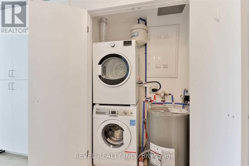 204 - 1800 Simcoe Street N, Oshawa (Samac), ON - Indoor Photo Showing Laundry Room