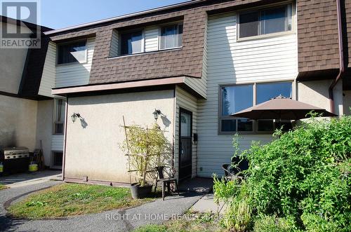 53 - 2640 DRAPER AVENUE  Ottawa, ON K2H 8V3