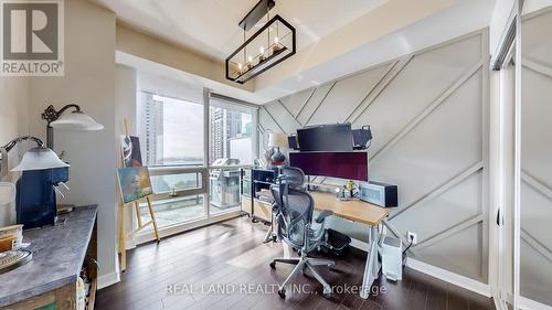 1908 - 33 Bay Street, Toronto, ON - Indoor Photo Showing Office