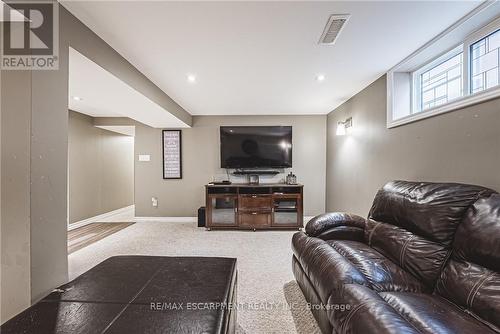 477 Queen Victoria Drive, Hamilton, ON - Indoor