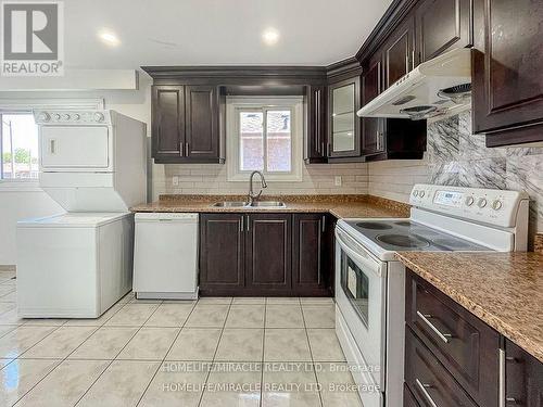 3485 Oakglade Crescent, Mississauga, ON - Indoor Photo Showing Laundry Room