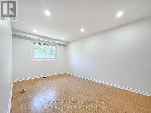 3485 Oakglade Crescent, Mississauga, ON - Indoor Photo Showing Other Room