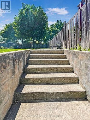 3485 Oakglade Crescent, Mississauga, ON - Outdoor