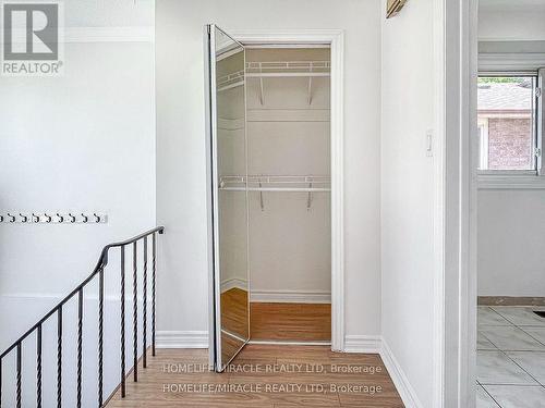 3485 Oakglade Crescent, Mississauga, ON - Indoor Photo Showing Other Room