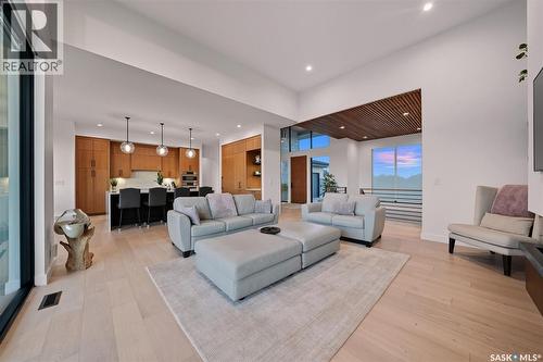 148 Greenbryre Close, Corman Park Rm No. 344, SK - Indoor Photo Showing Living Room