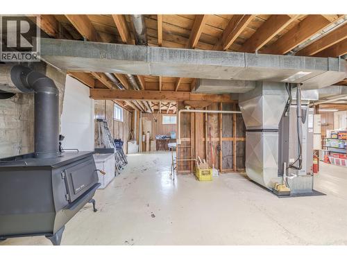 1208 Cariboo 97 Highway, 70 Mile House, BC - Indoor Photo Showing Basement