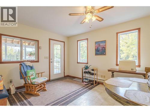 1208 Cariboo 97 Highway, 70 Mile House, BC - Indoor