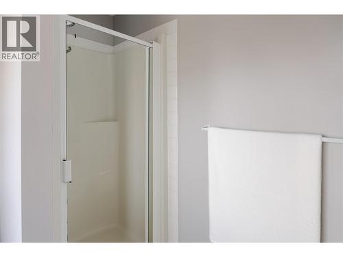 980 Dilworth Drive Unit# 16, Kelowna, BC - Indoor Photo Showing Other Room