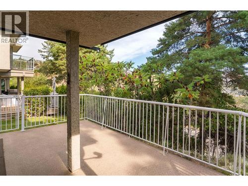 980 Dilworth Drive Unit# 16, Kelowna, BC - Outdoor