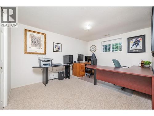 124 Sarsons Road Unit# 17, Vernon, BC - Indoor Photo Showing Office