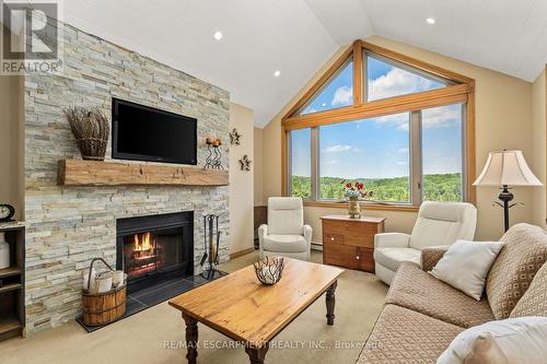 1 - 131 Grandview Hilltop Drive, Huntsville, ON - Indoor Photo Showing Living Room With Fireplace