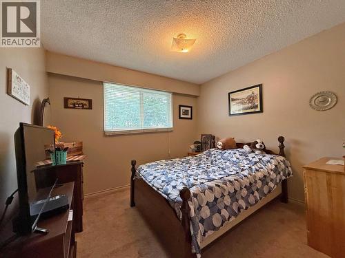 1235 Pigeon Avenue, Williams Lake, BC - Indoor Photo Showing Bedroom