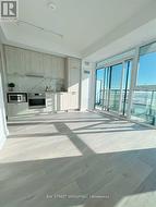 1709 - 10 HONEYCRISP CRESCENT  Vaughan, ON L4K 0M7