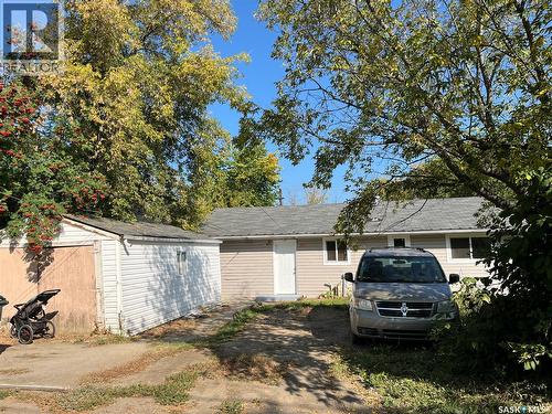59 18Th Street E, Prince Albert, SK - Outdoor