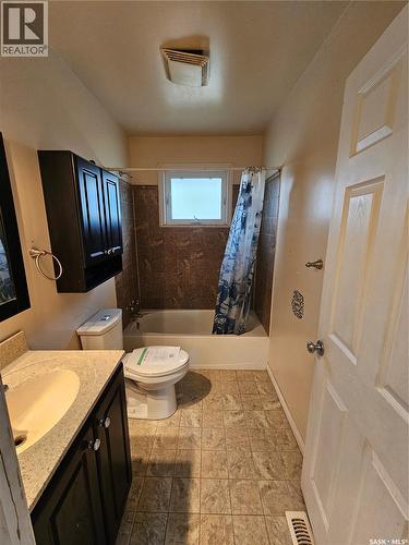 235 James Street, Kisbey, SK - Indoor Photo Showing Bathroom