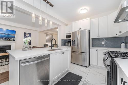 45 Ogston Crescent, Whitby, ON - Indoor Photo Showing Kitchen With Upgraded Kitchen