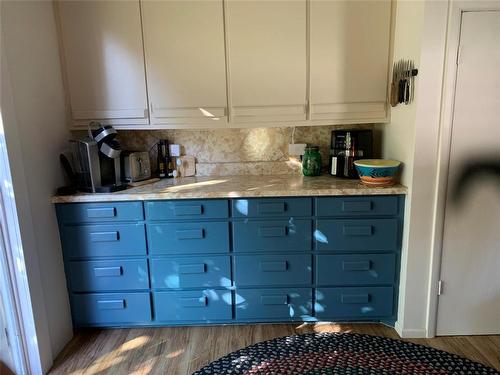 109 Williams Avenue W, Langruth, MB - Indoor Photo Showing Kitchen