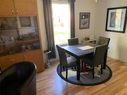 109 Williams Avenue W, Langruth, MB - Indoor Photo Showing Dining Room
