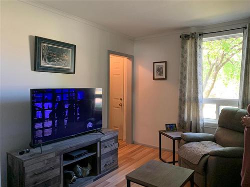 109 Williams Avenue W, Langruth, MB - Indoor Photo Showing Other Room