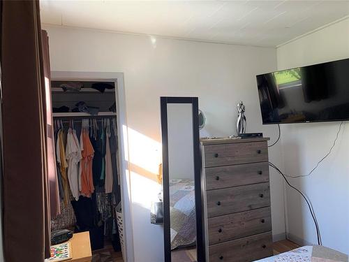 109 Williams Avenue W, Langruth, MB - Indoor Photo Showing Bedroom