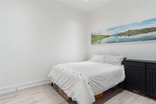 3365 Barrington Rd, Nanaimo, BC - Indoor Photo Showing Bedroom