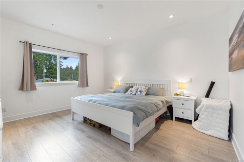3365 Barrington Rd, Nanaimo, BC - Indoor Photo Showing Bedroom