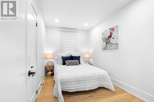 74 West 3Rd Street, Hamilton, ON - Indoor Photo Showing Bedroom