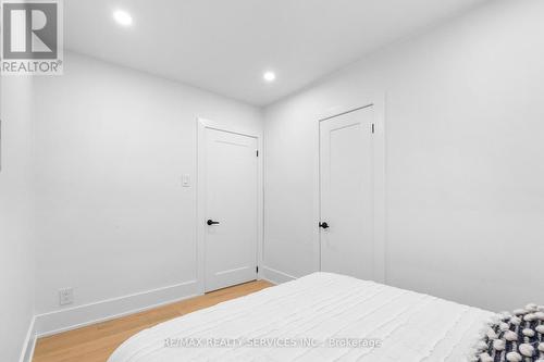 74 West 3Rd Street, Hamilton, ON - Indoor Photo Showing Bedroom