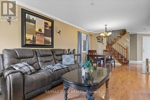57 Tweedsdale Street, Kitchener, ON - Indoor Photo Showing Living Room