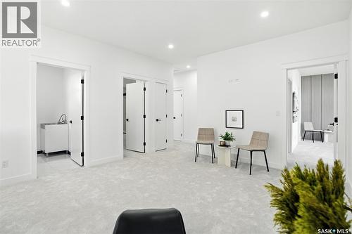 319 Woolf Bay, Saskatoon, SK - Indoor Photo Showing Other Room