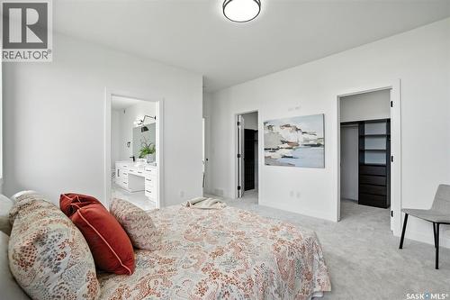 319 Woolf Bay, Saskatoon, SK - Indoor Photo Showing Bedroom