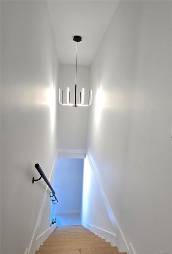 20 Leam Rd, Nanaimo, BC - Indoor Photo Showing Other Room