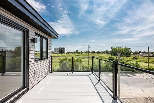 Balcony - 203-162 Rue Notre-Dame, Salaberry-De-Valleyfield, QC - Outdoor With View With Exterior
