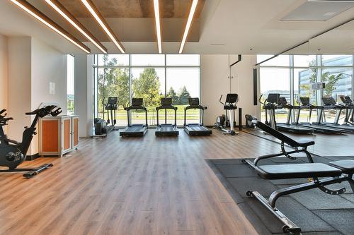 Salle d'exercice - 714-700 Rue Des Éclaircies, Brossard, QC - Indoor Photo Showing Gym Room