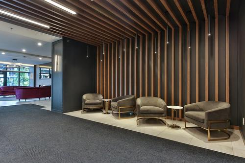 Salle communautaire - 714-700 Rue Des Éclaircies, Brossard, QC - Indoor Photo Showing Other Room