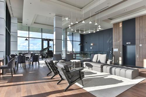 Salle communautaire - 714-700 Rue Des Éclaircies, Brossard, QC - Indoor Photo Showing Other Room