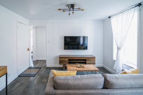 Dwelling - 1015  - 1023 Rue St-Jean, Québec (La Cité-Limoilou), QC - Indoor Photo Showing Living Room