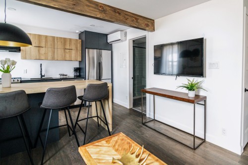Dwelling - 1015  - 1023 Rue St-Jean, Québec (La Cité-Limoilou), QC - Indoor Photo Showing Kitchen