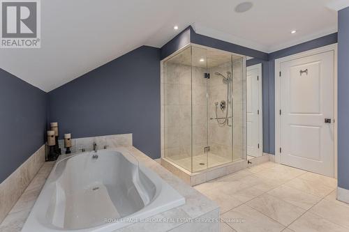 149 North Shore Boulevard E, Burlington, ON - Indoor Photo Showing Bathroom