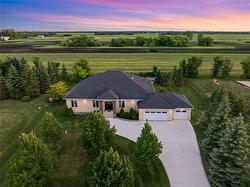 840 Bowen AVE  East St Paul, MB R2E 1B4