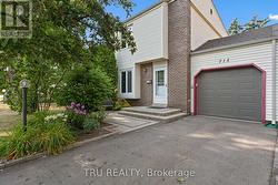 715 MOONEYS BAY PLACE  Ottawa, ON K1V 8W4