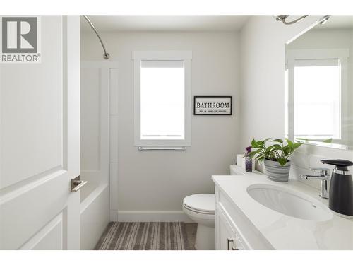 1999 15 Avenue Unit# 25, Vernon, BC - Indoor Photo Showing Bathroom