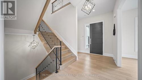 1 West Avenue, Hamilton, ON - Indoor Photo Showing Other Room