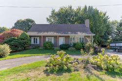 446 Rue Bernard  Saint-Alexandre, QC J0J 1S0