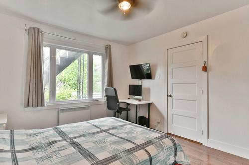 Chambre à coucher principale - 231  - 235 Rue Vaillancourt, Saint-Jérôme, QC - Indoor Photo Showing Bedroom