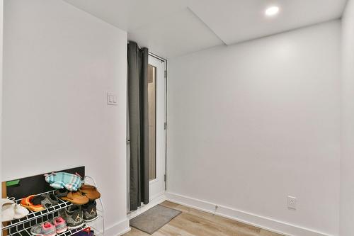 Hall d'entrée/Vestibule - 231  - 235 Rue Vaillancourt, Saint-Jérôme, QC - Indoor Photo Showing Other Room