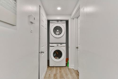 Salle de lavage - 231  - 235 Rue Vaillancourt, Saint-Jérôme, QC - Indoor Photo Showing Laundry Room