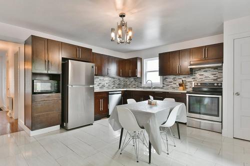 Cuisine - 231  - 235 Rue Vaillancourt, Saint-Jérôme, QC - Indoor