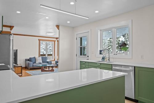 Kitchen - 649 Ch. Du Lac-Quenouille, Lac-Supérieur, QC - Indoor